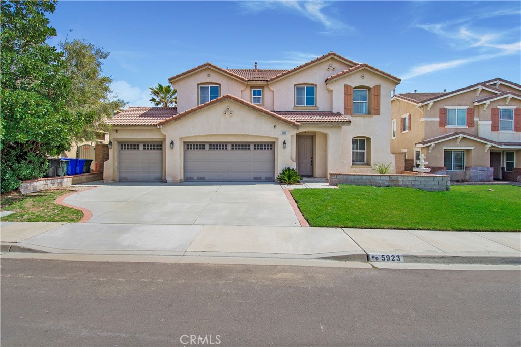 5923 Forest Glen Drive Property Photo