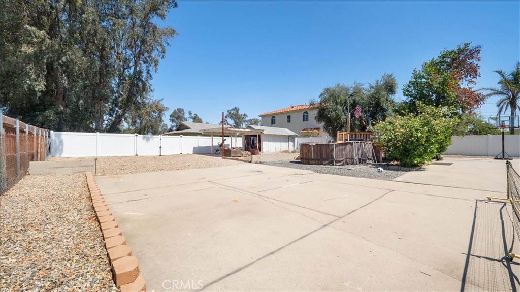 17756 Citron Avenue Property Photo 27