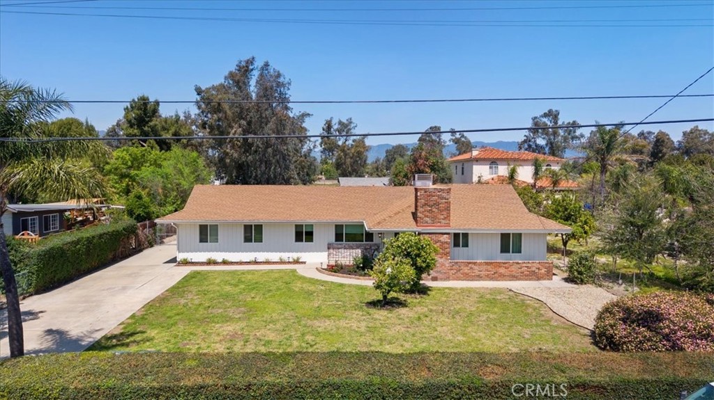 17756 Citron Avenue Property Photo 32