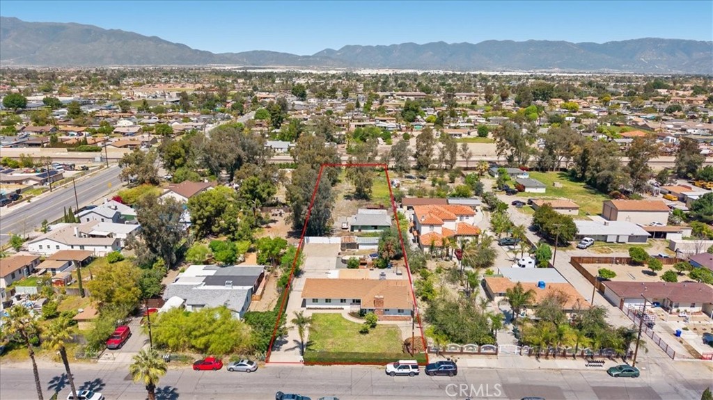17756 Citron Avenue Property Photo 36