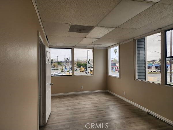 1313 Civic Center Dr. Property Photo 4