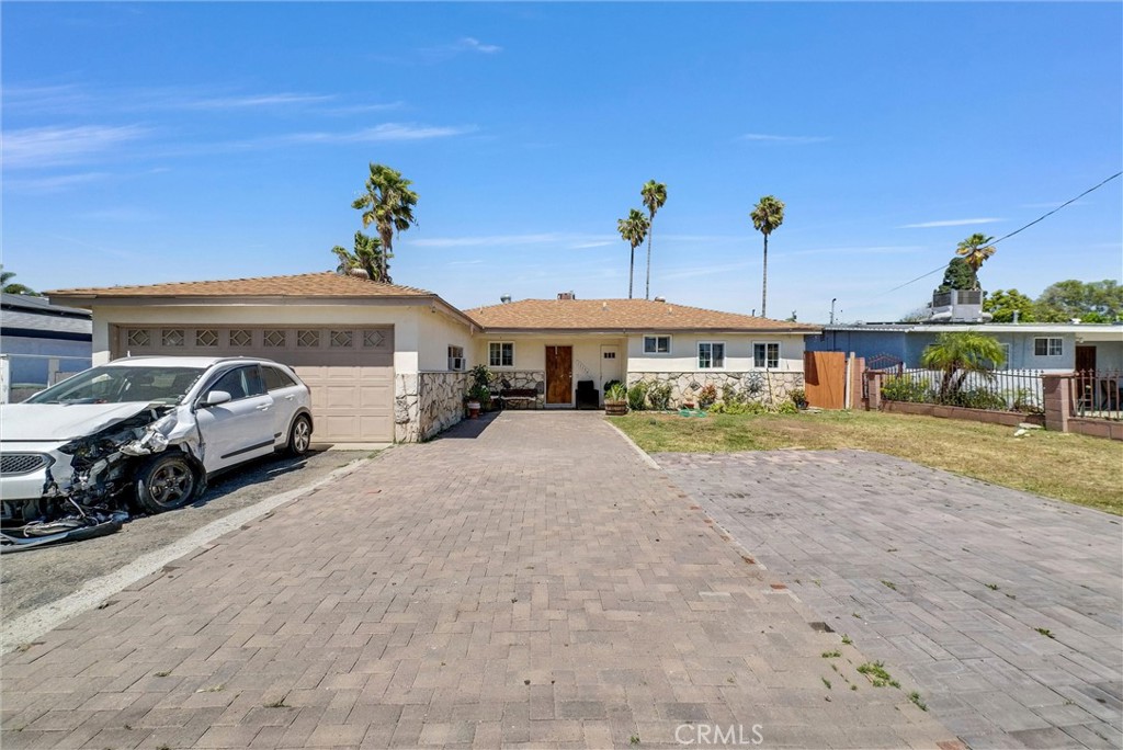 17754 Upland Avenue Property Photo 4