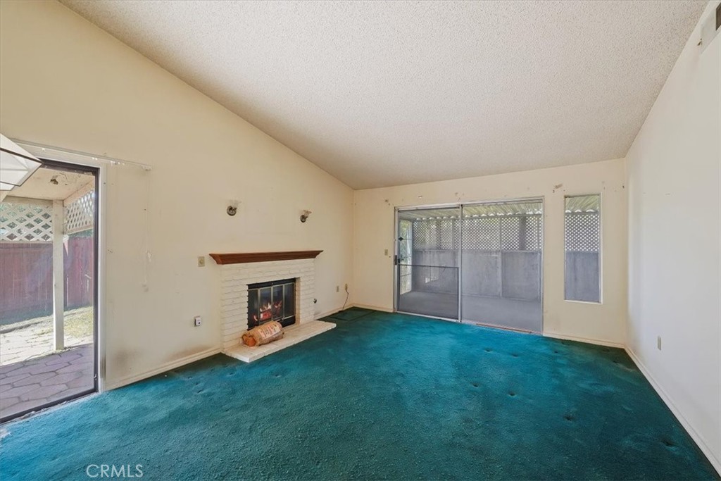 1774 Ash Court Property Photo 6