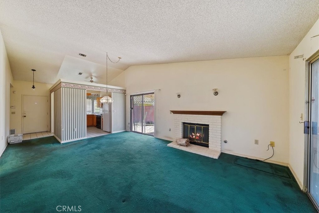 1774 Ash Court Property Photo 7
