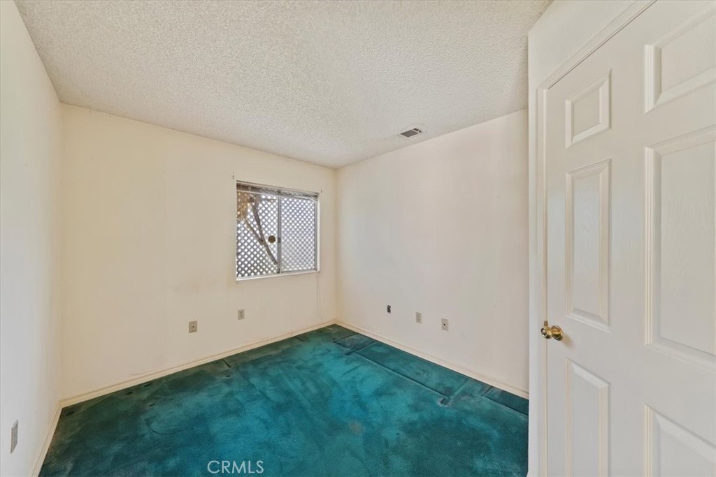1774 Ash Court Property Photo 14