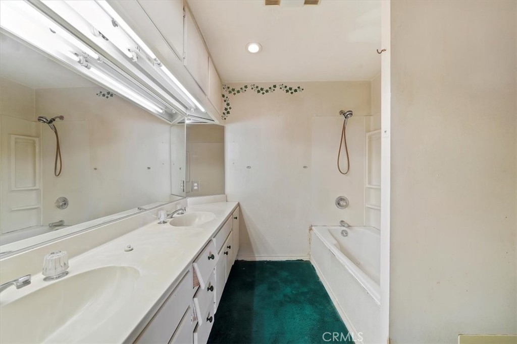 1774 Ash Court Property Photo 18