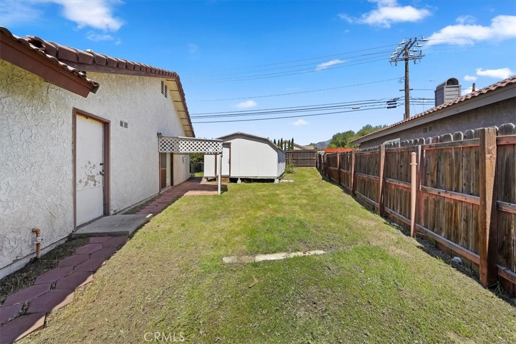 1774 Ash Court Property Photo 23