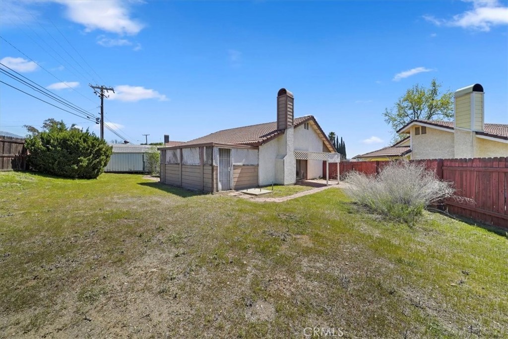 1774 Ash Court Property Photo 25