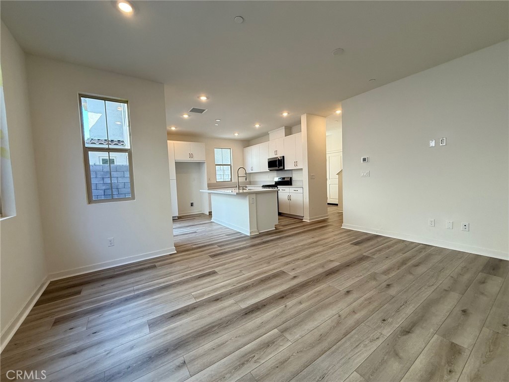15903 Blue Copper Way Property Photo 8