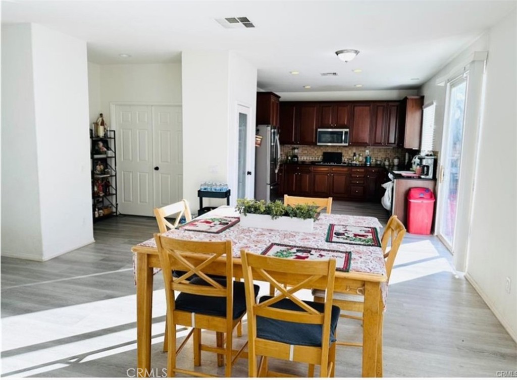 9454 Apricot Court Property Photo 13