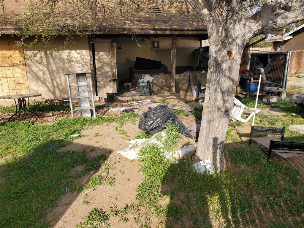 8964 Evergreen Avenue Property Photo 10