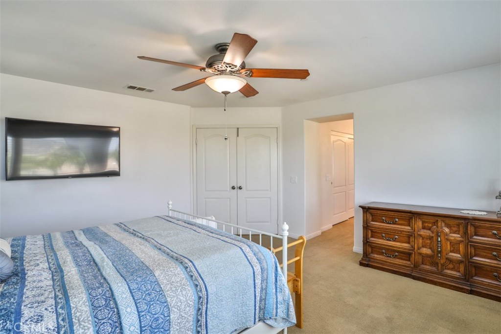6807 N Huntington Drive Property Photo 38