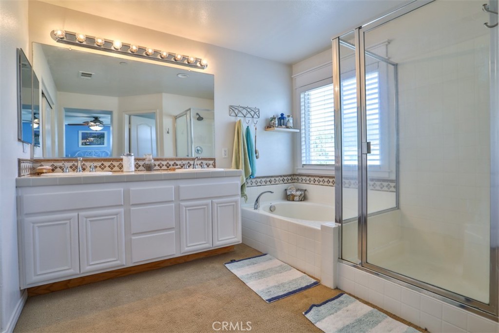 6807 N Huntington Drive Property Photo 40