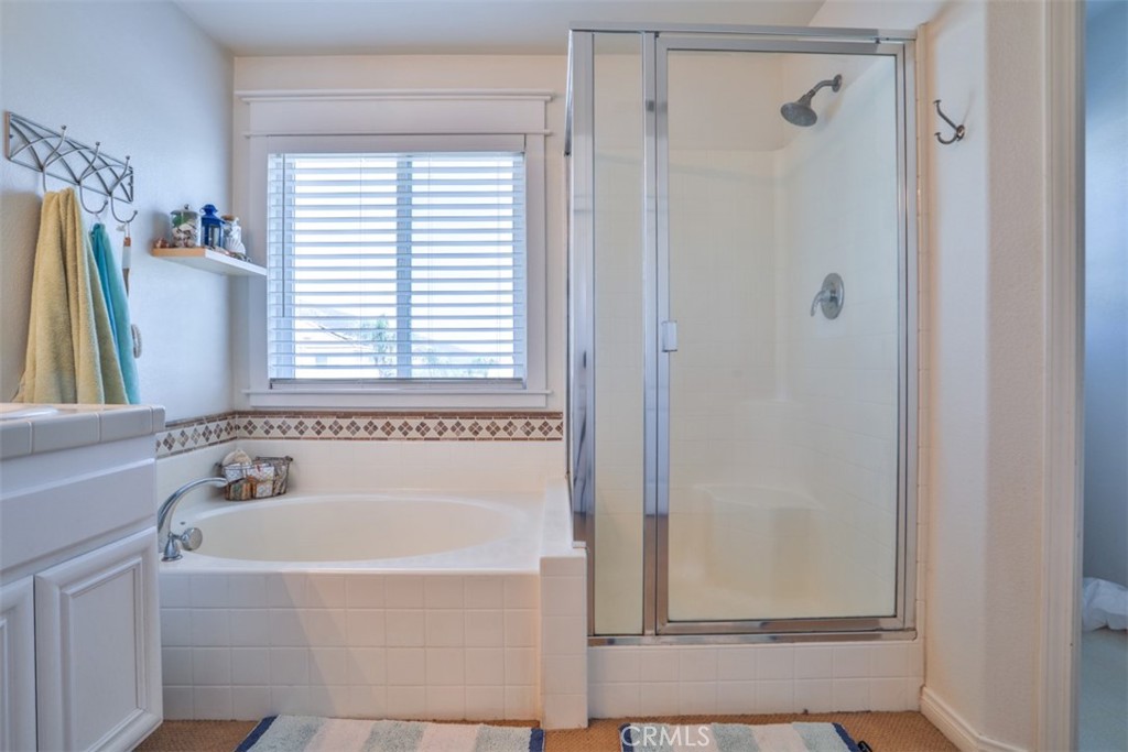 6807 N Huntington Drive Property Photo 41