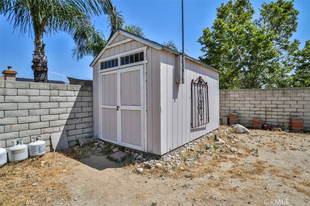 6807 N Huntington Drive Property Photo 62