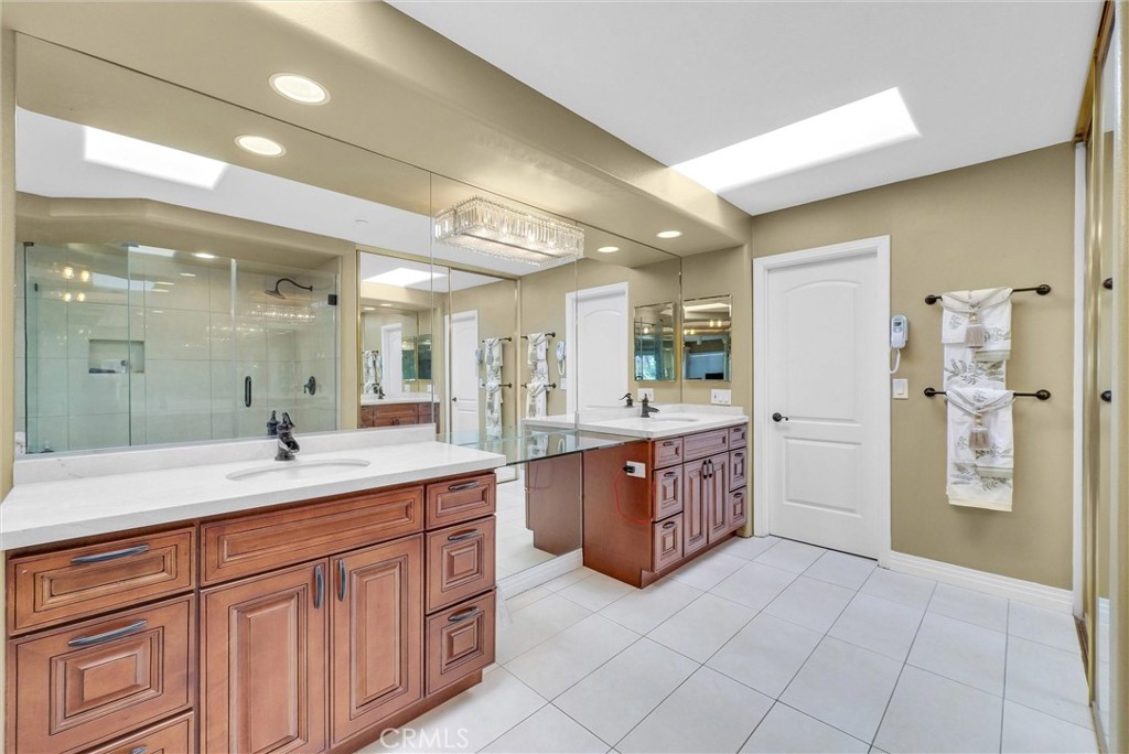 10817 Carriage Drive Property Photo 40