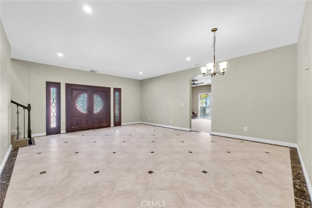 10817 Carriage Drive Property Photo 58