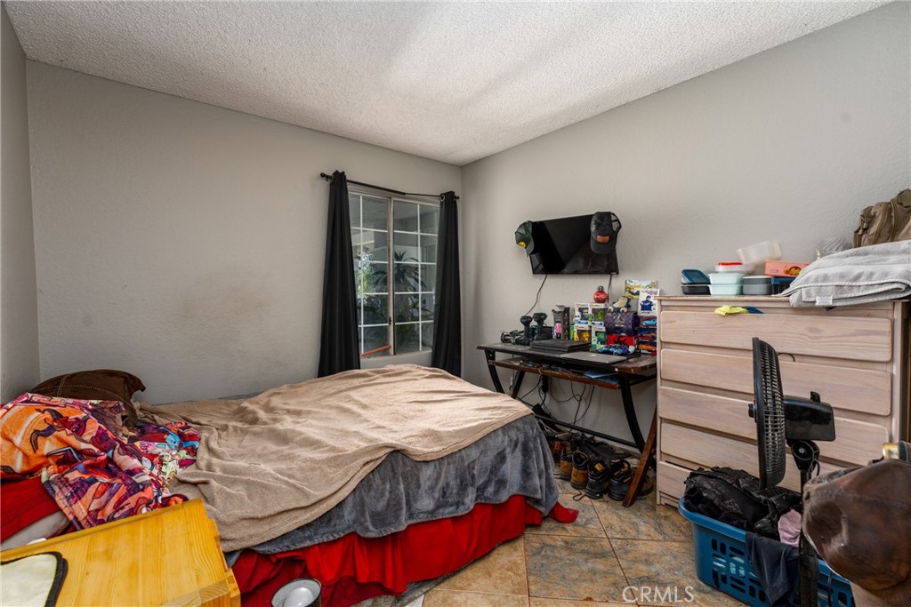 860 3rd Street Property Photo 16