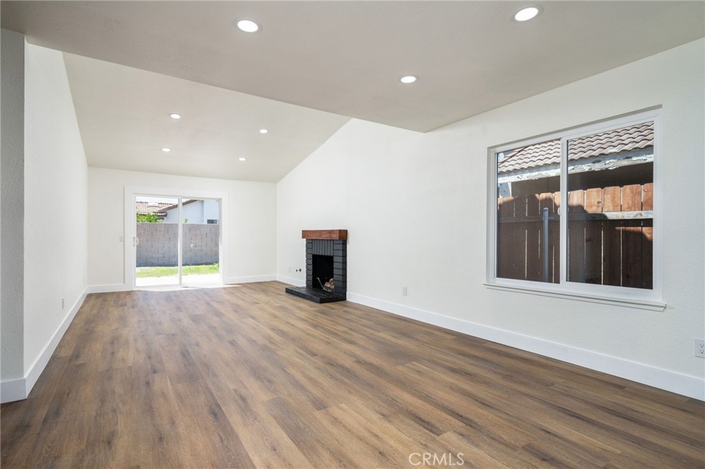 743 E Jackson Street Property Photo 11