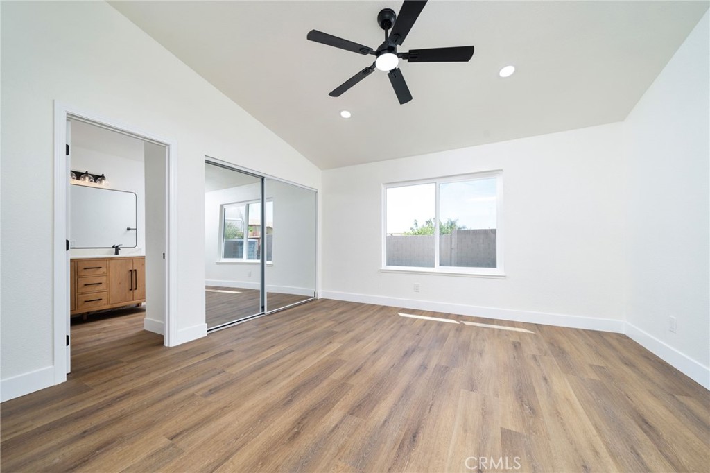 743 E Jackson Street Property Photo 18