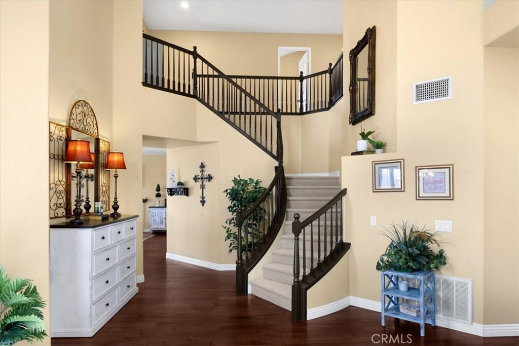 5548 Pacific Crest Place Property Photo 10