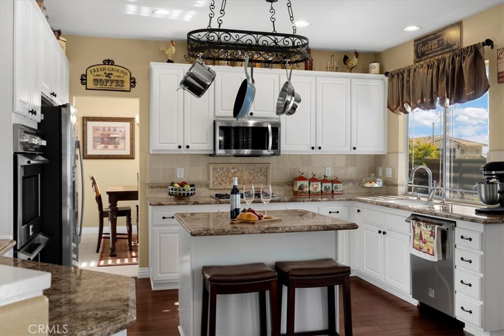 5548 Pacific Crest Place Property Photo 16