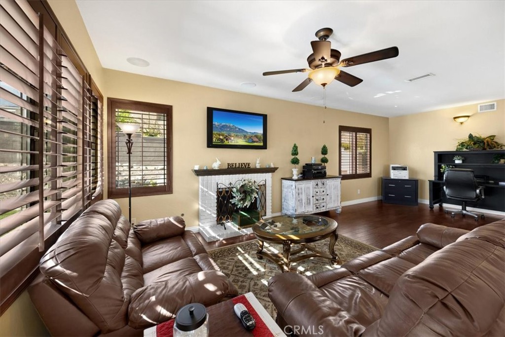 5548 Pacific Crest Place Property Photo 19