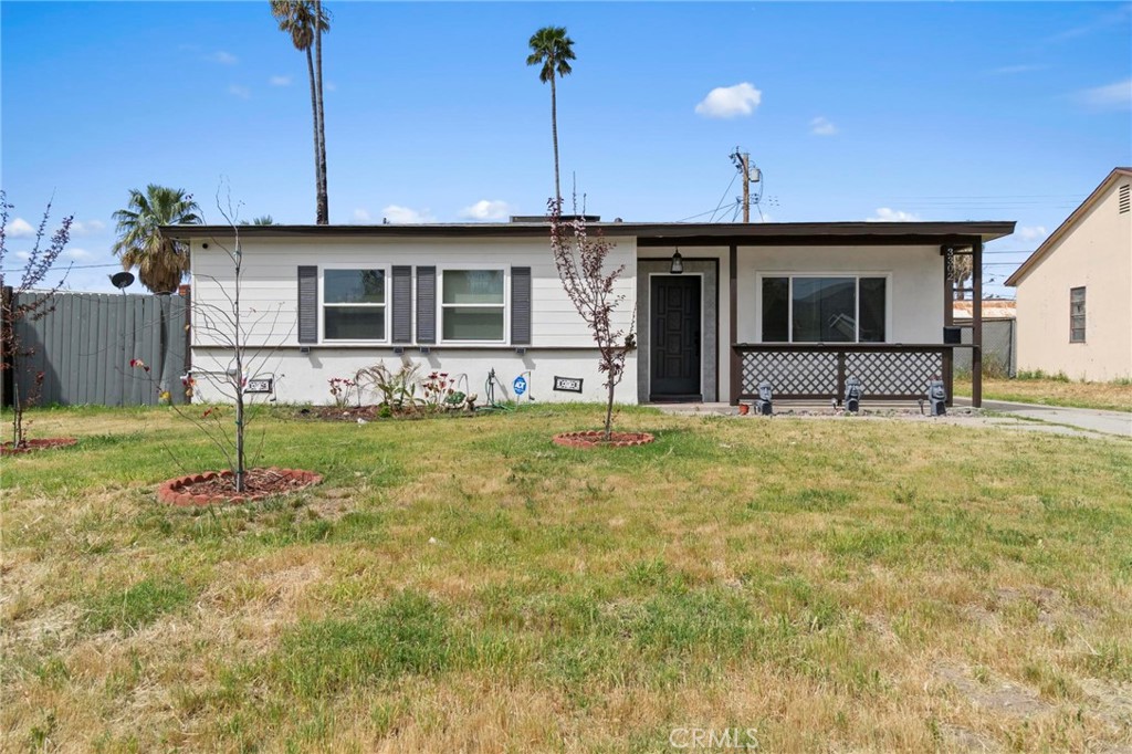 3302 N Alameda Avenue Property Photo 3