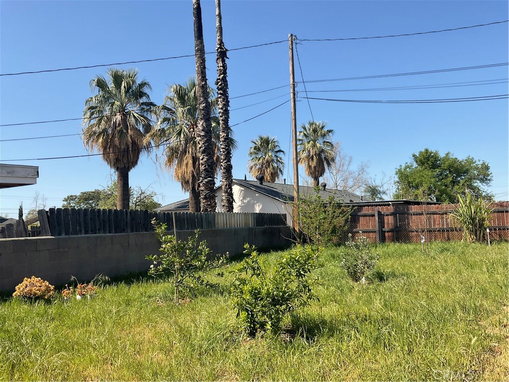 3302 N Alameda Avenue Property Photo 11