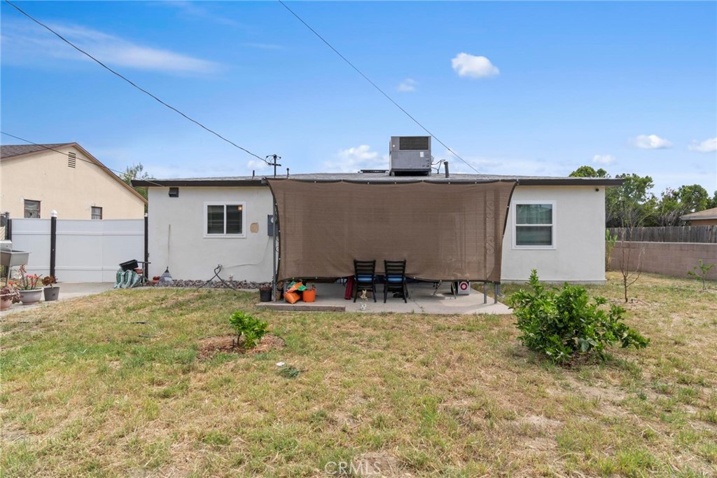 3302 N Alameda Avenue Property Photo 16