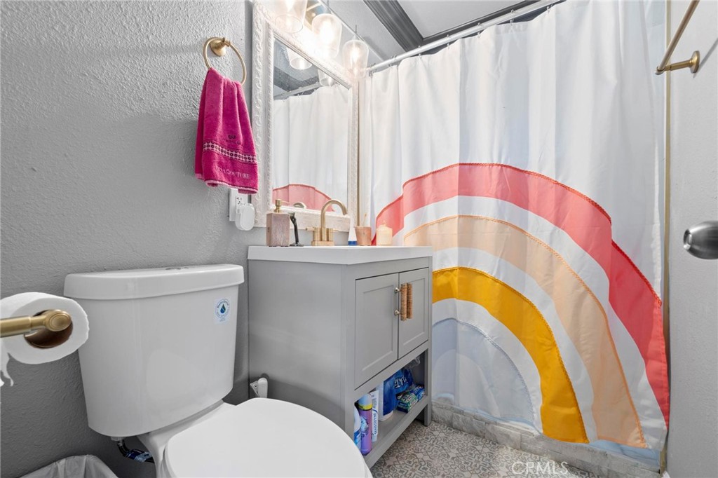 3302 N Alameda Avenue Property Photo 52