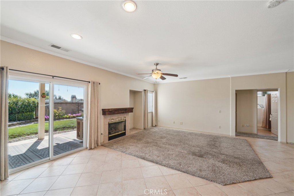2689 W Meyers Road Property Photo 9