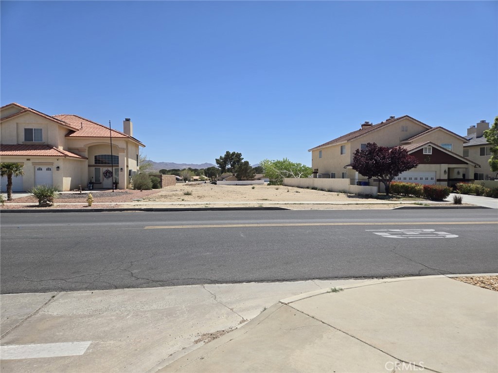 26979 Lakeview Drive Property Photo 1