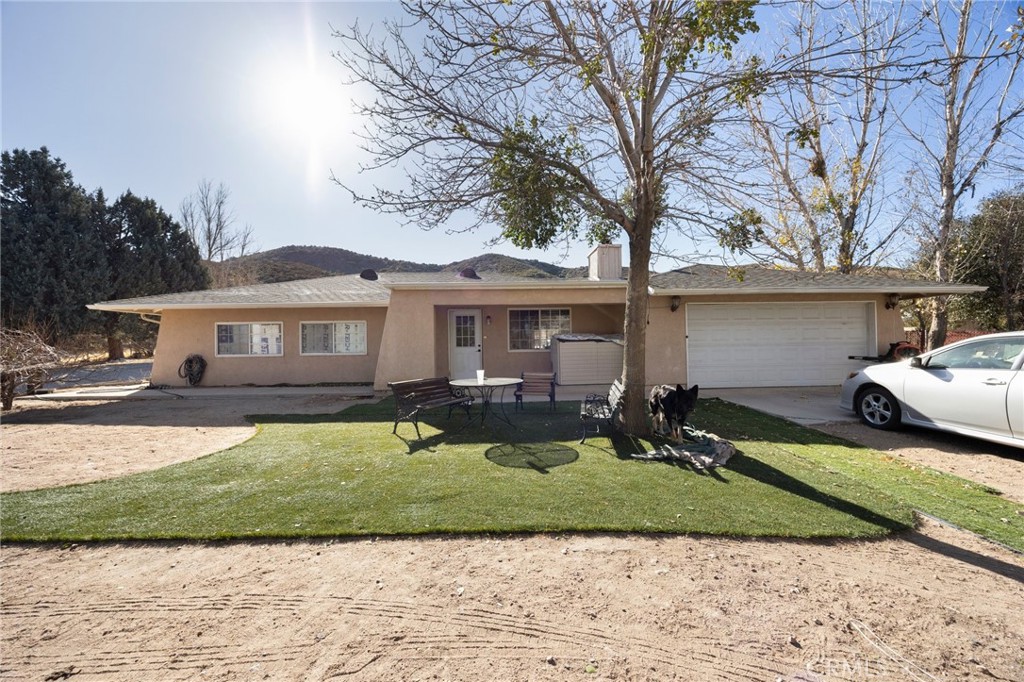 16551 State Highway 173 Property Photo 1