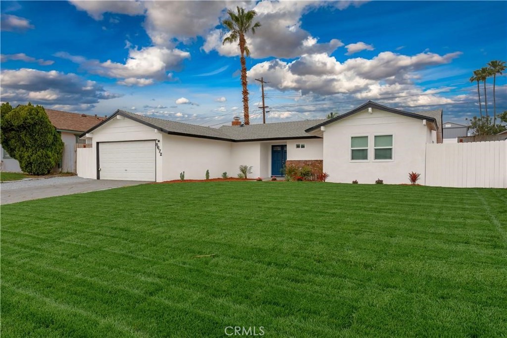 8672 La Grande Street Property Photo 2