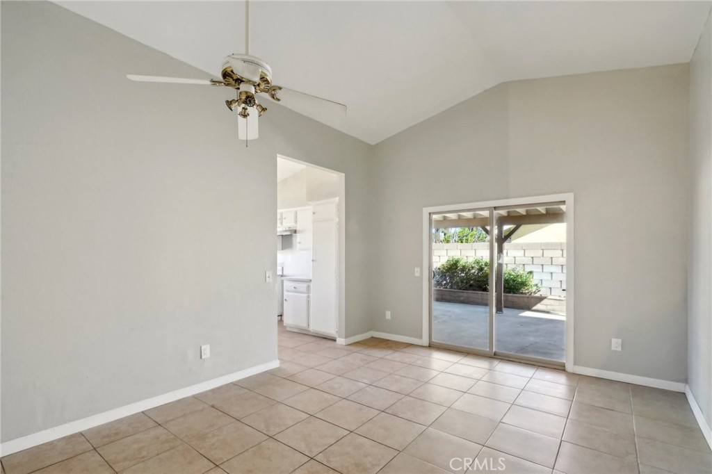 872 S Quince Avenue Property Photo 12