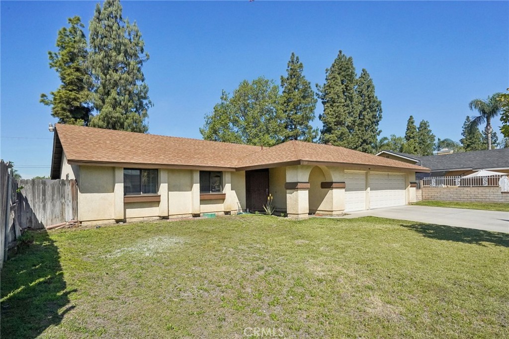 872 S Quince Avenue Property Photo 30