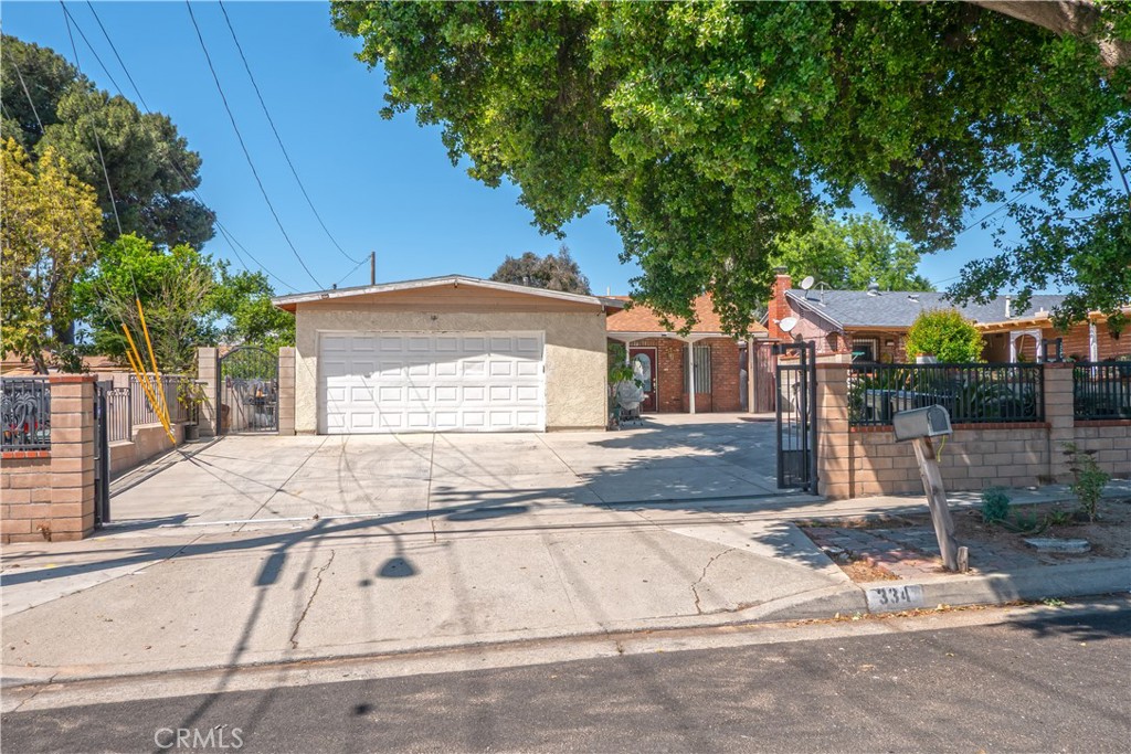 334 S Sycamore Avenue Property Photo 1