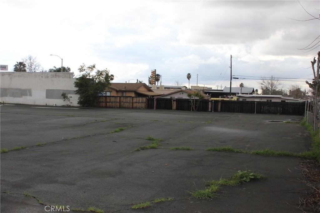 26654 Baseline Street Property Photo 7