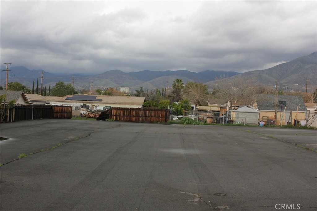 26654 Baseline Street Property Photo 10