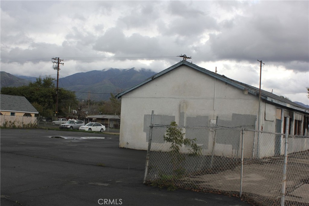 26654 Baseline Street Property Photo 12
