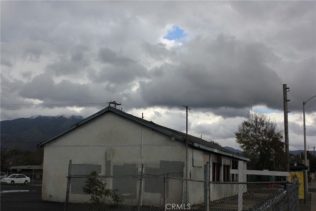 26654 Baseline Street Property Photo 13
