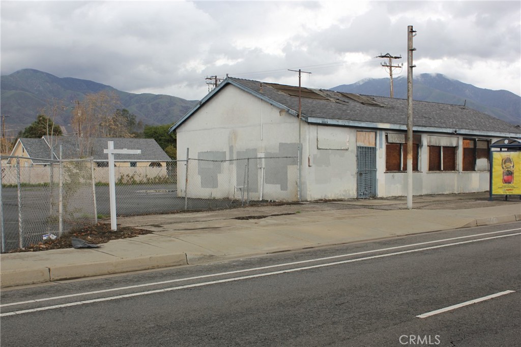 26654 Baseline Street Property Photo 15