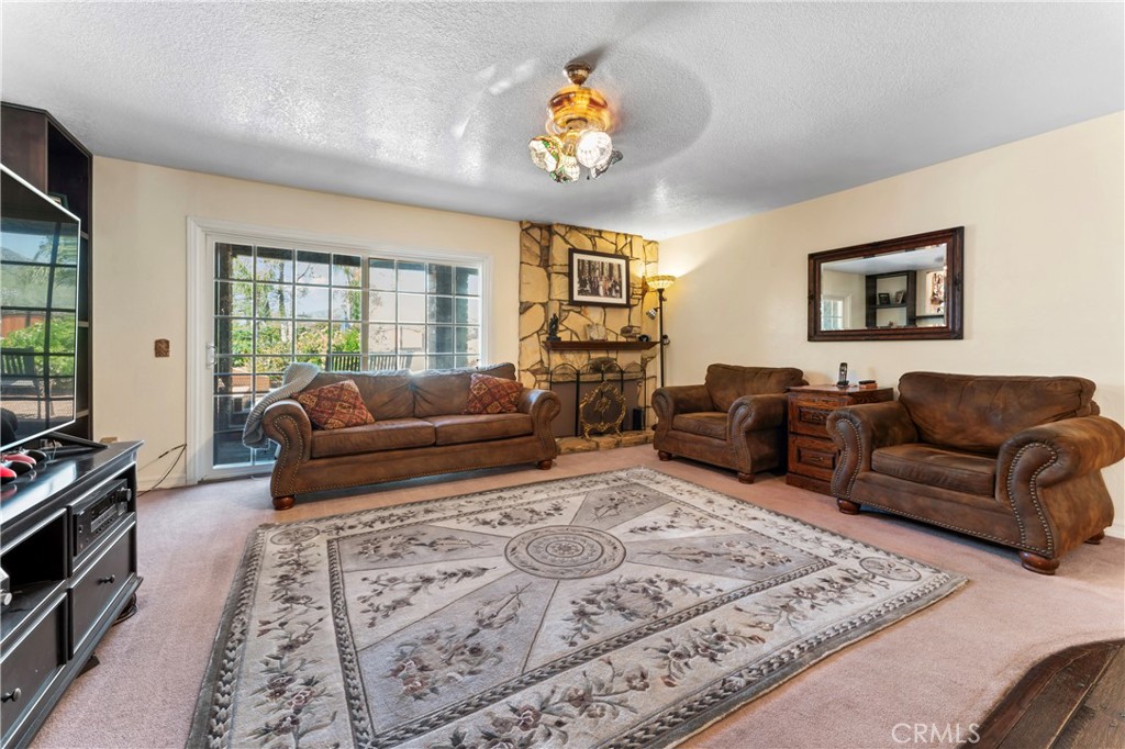 5234 Della Avenue Property Photo 13