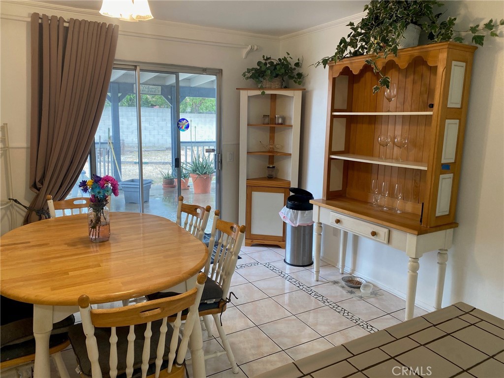 9605 Emerald Court Property Photo 7