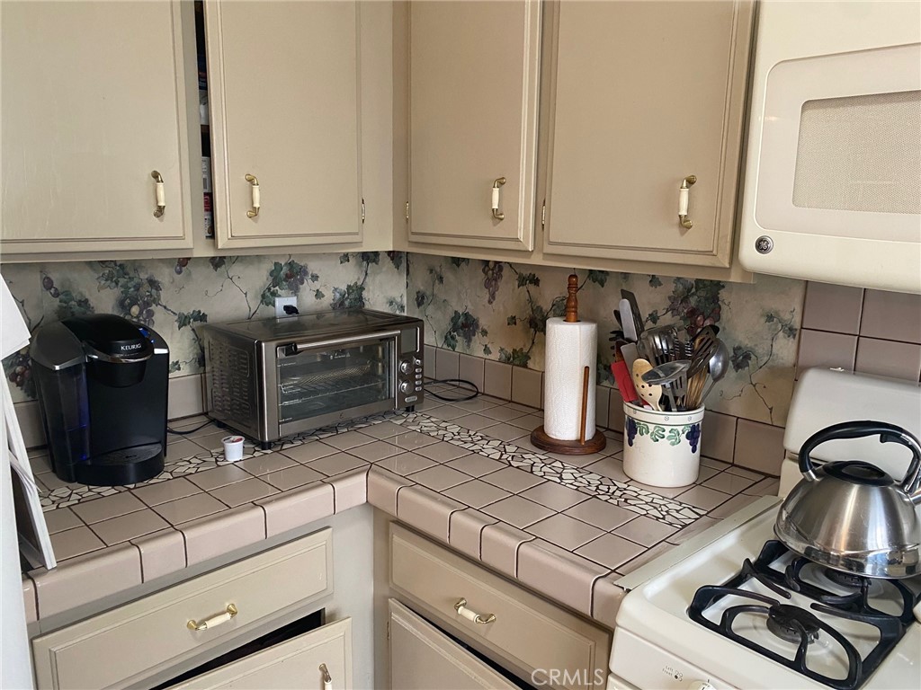 9605 Emerald Court Property Photo 10