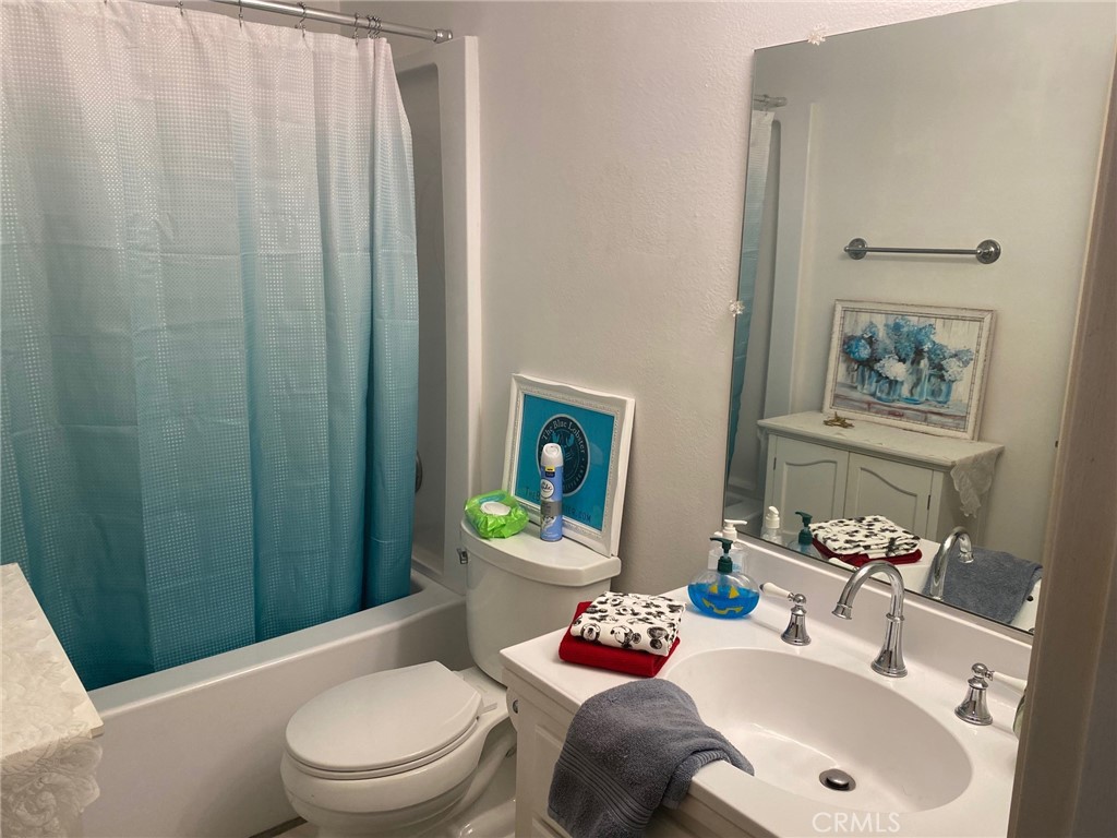 9605 Emerald Court Property Photo 11