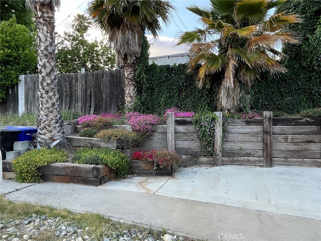 9605 Emerald Court Property Photo 17