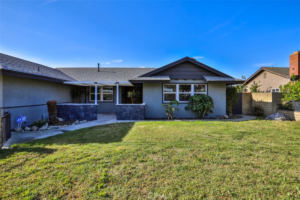 9401 Hemlock Street Property Photo 4