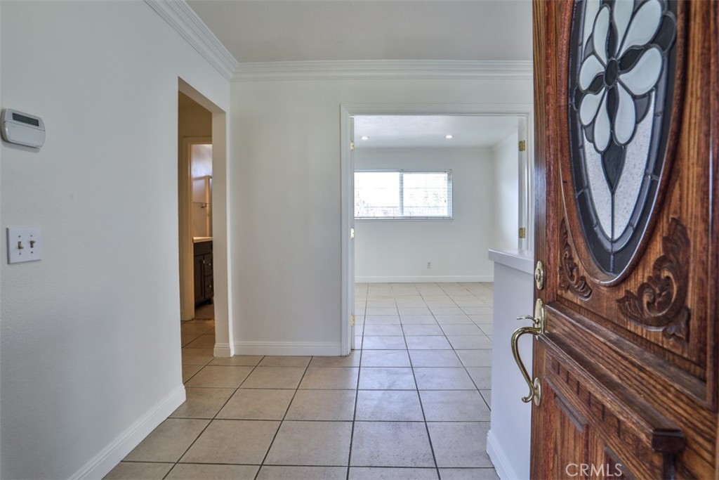 9401 Hemlock Street Property Photo 6